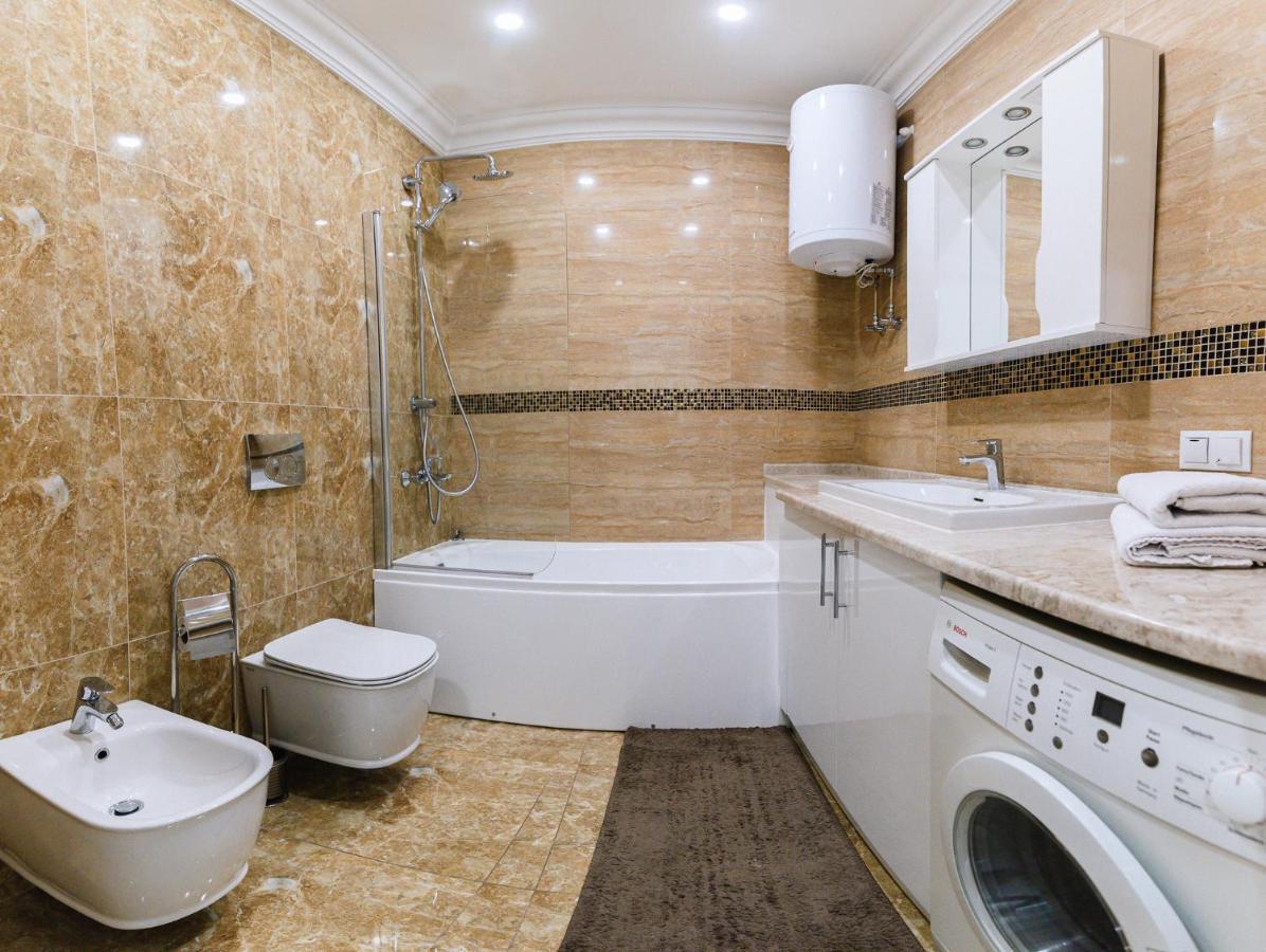 شقة Luxury For Business & Pleasure Royal 2 كييف المظهر الخارجي الصورة