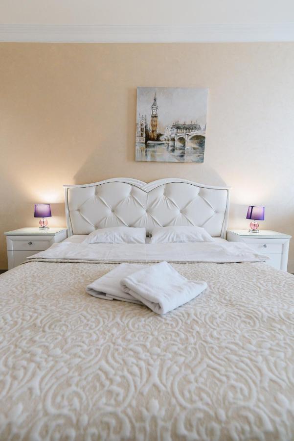 شقة Luxury For Business & Pleasure Royal 2 كييف المظهر الخارجي الصورة