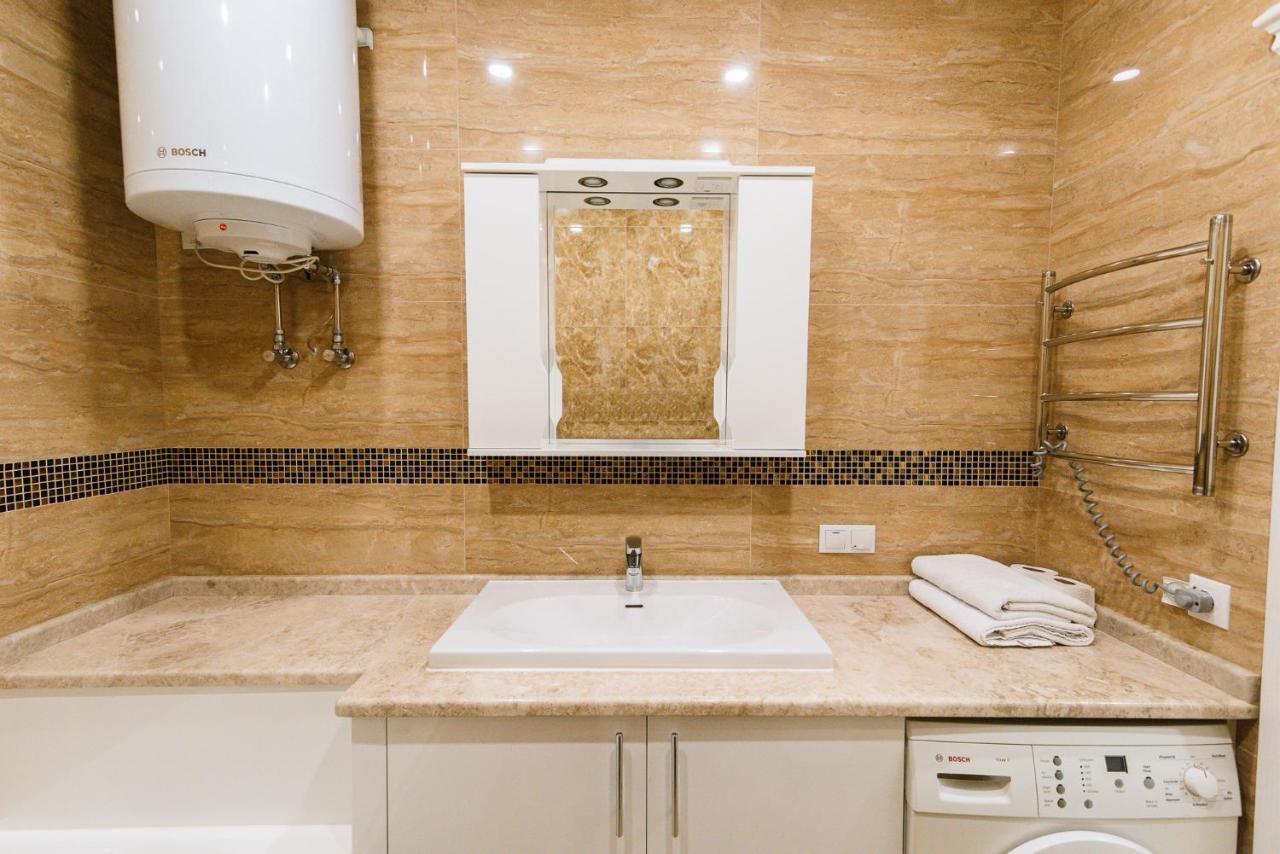 شقة Luxury For Business & Pleasure Royal 2 كييف المظهر الخارجي الصورة